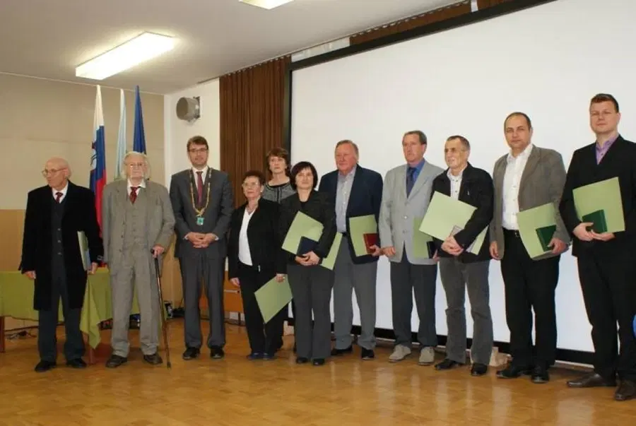 FOTO: Na Ravnah potekal občinski praznik