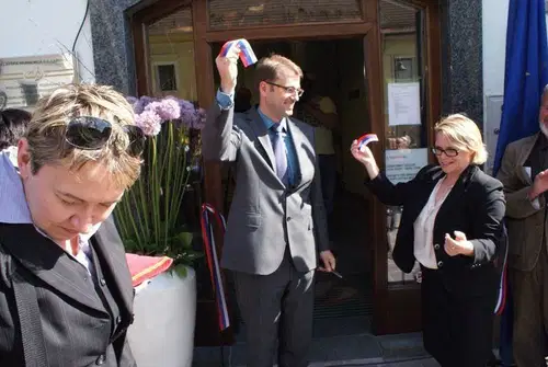 FOTO: Na Ravnah odprli Koroški medgeneracijski center