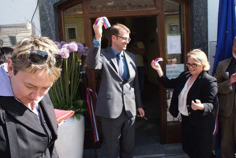 FOTO: Na Ravnah odprli Koroški medgeneracijski center