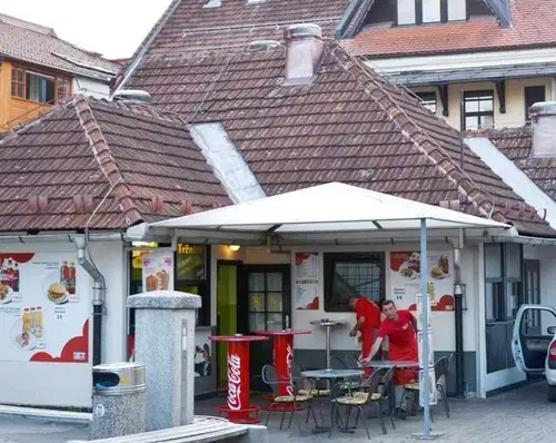 Je res najboljši?