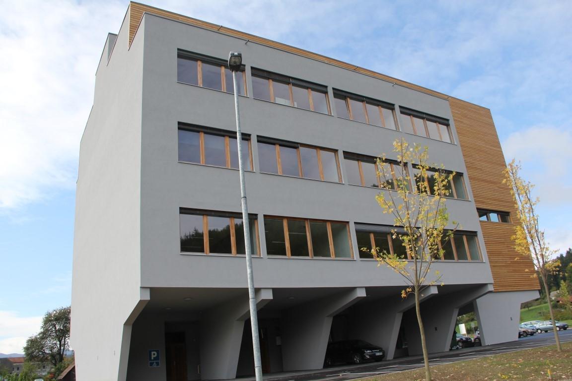 VŠ za tehnologijo polimerov prireja dan odprtih vrat