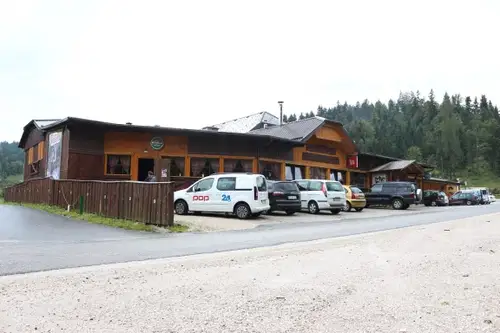 VIDEO: Saloon zopet odpira svoja vrata, bakterija je bila v vodi