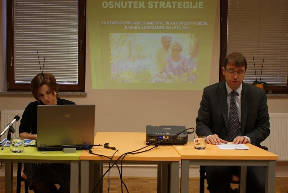 Strategija za starosti prijazne usmeritve in aktivnosti