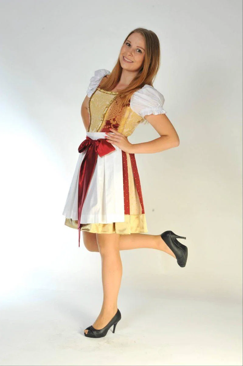 Narodnjakovo dekle 2015 z veselico v domačih Libeličah!