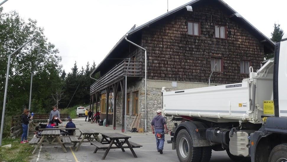 FOTO: Slovenj Gradec pripravljen na skorajšnji prihod beguncev