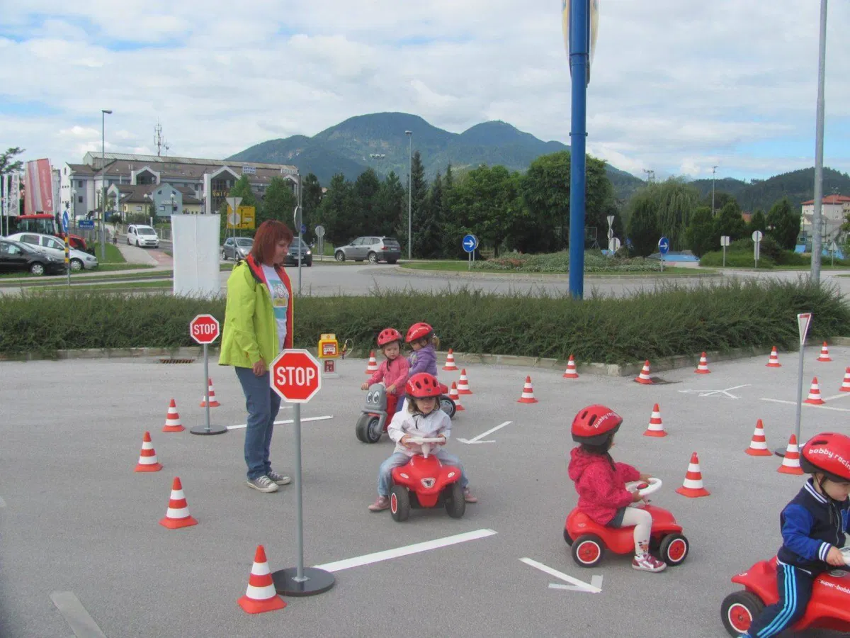 Zavod Varna pot v Slovenj Gradcu predstavil preventivne dejavnosti za večjo prometno varnost