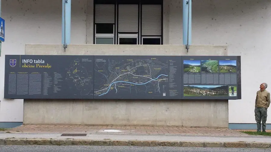 Nova INFO tabla na Prevaljah