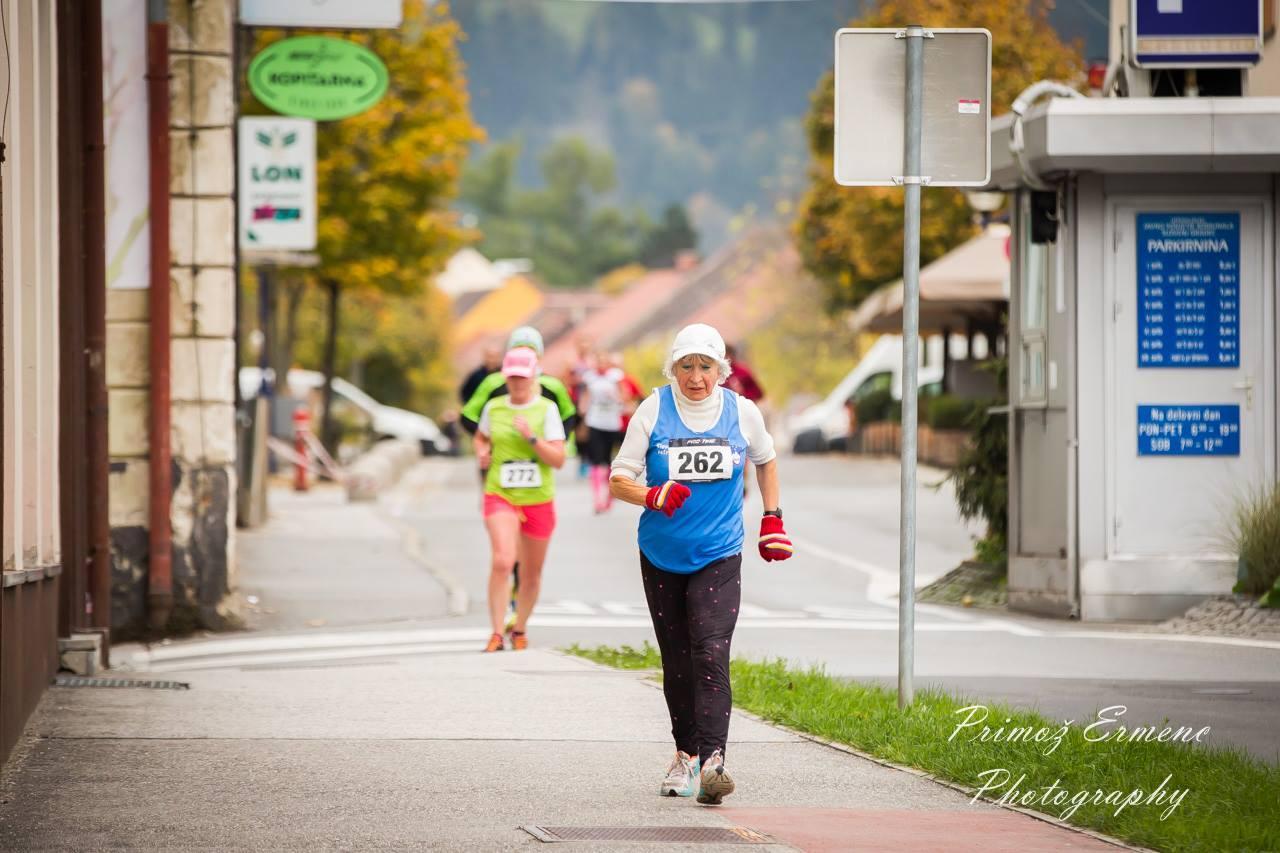 Tek miru (FOTO: Primož Ermenc)