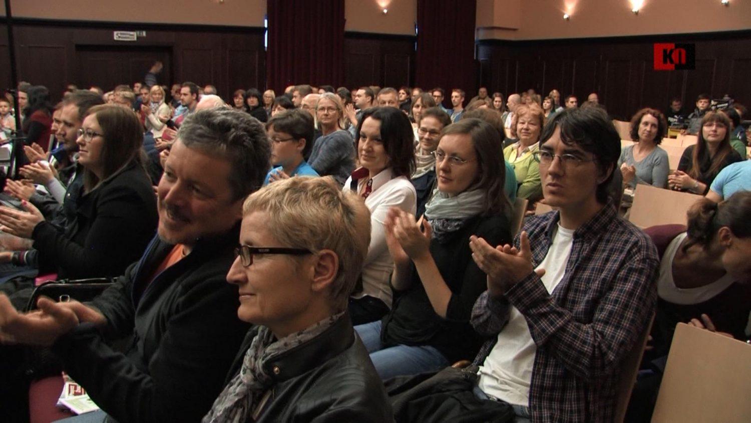 VIDEO: Z izkupičkom koncerta bodo rešili kar 34 mačk