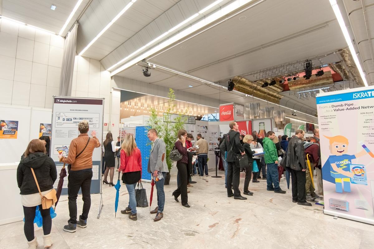 Obiščite Regionalni karierni sejem MOJE DELO in odprite vrata (boljšim) zaposlitvenim priložnostim