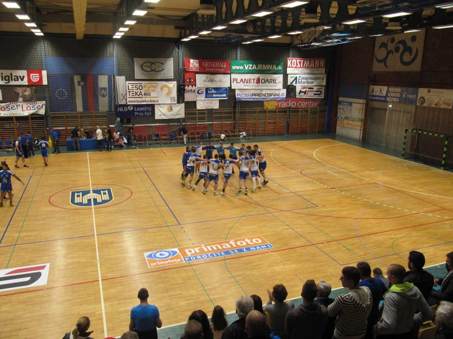 Rokometaši RK Slovenj Gradec premagali Dobovo