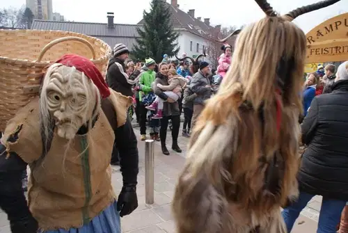 FOTO: Parkljevanje na Ravnah