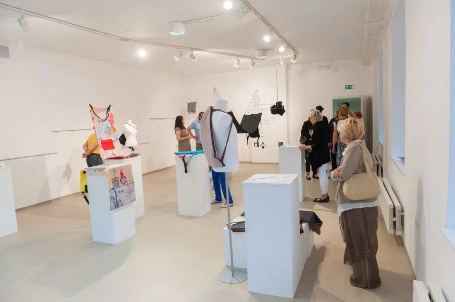 Cula vabi na ogled Forma Vive