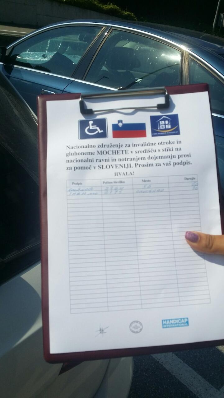 Takšen je njen podpisni list.