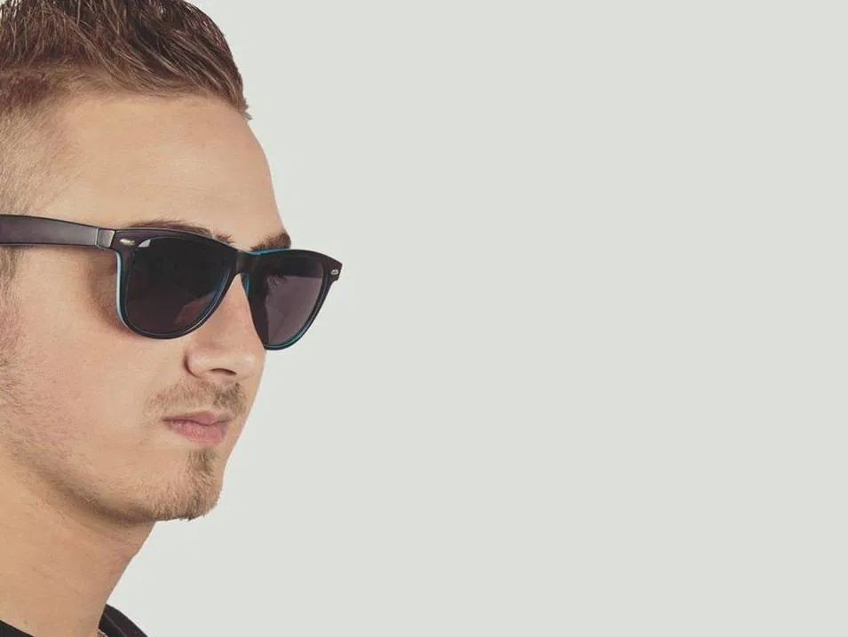 AVDIO: 'Artes' je novo ime, ki si ga je izbral Sandi Miler, 'I remember' pa njegov nov komad