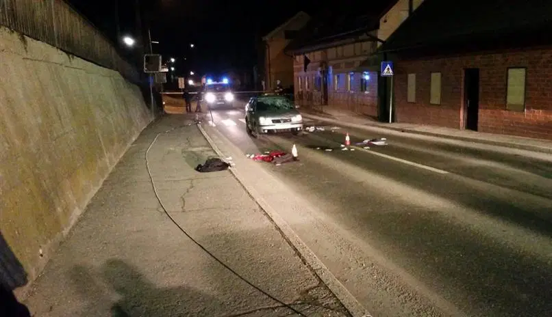 Sinoči v Radljah povozili dve osebi, ena umrla