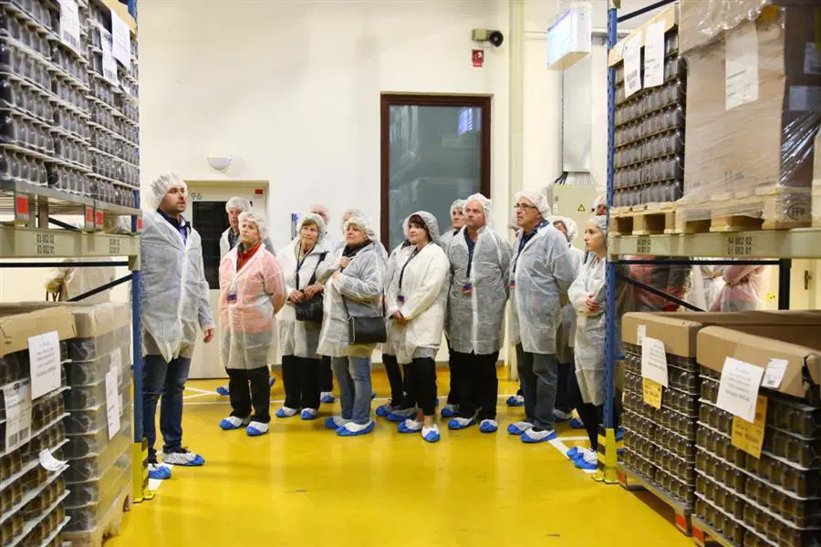 Prevaljski Lek odprl svoja vrata obiskovalcem