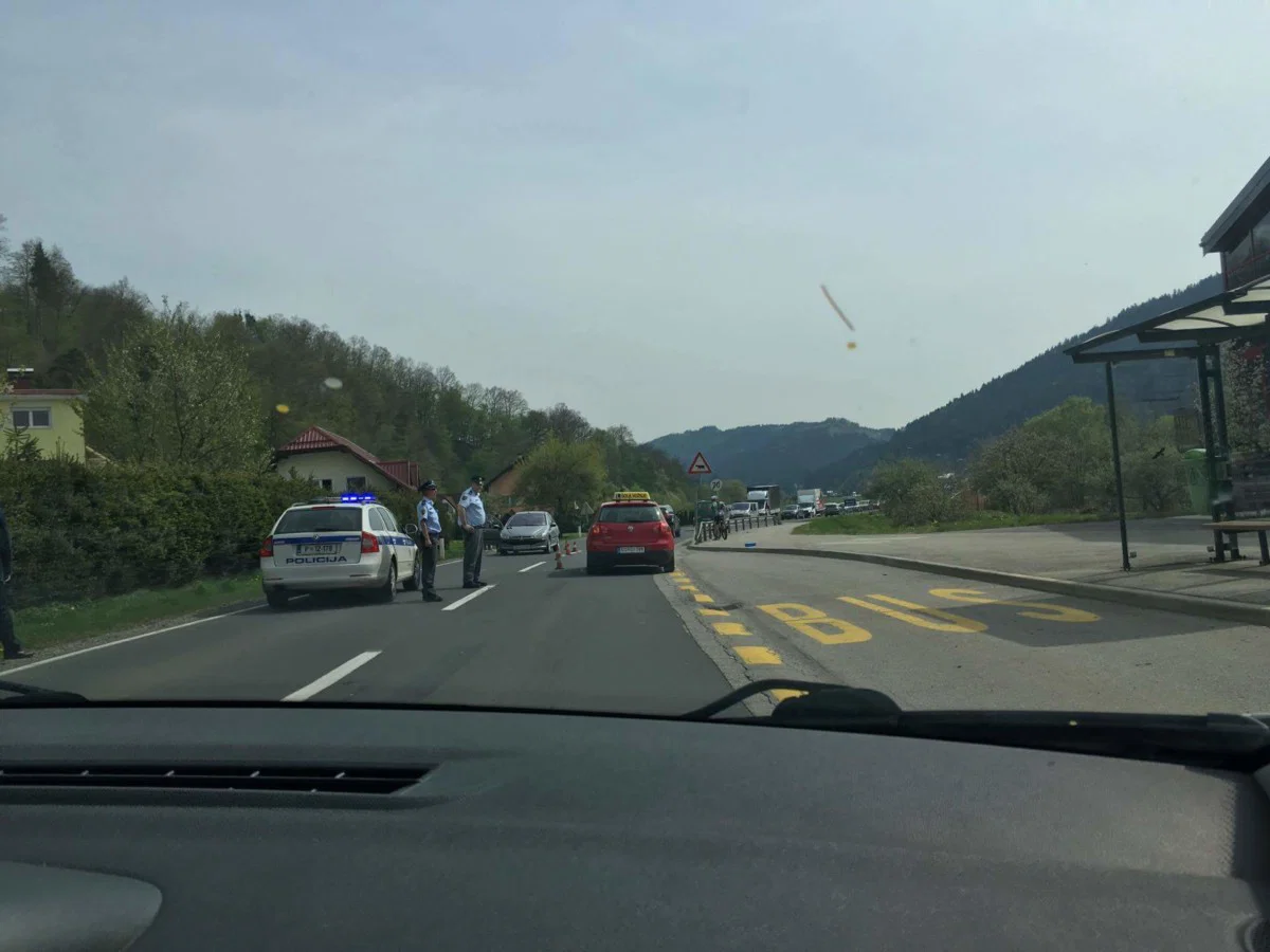 Avto zbil pešca v Dravogradu