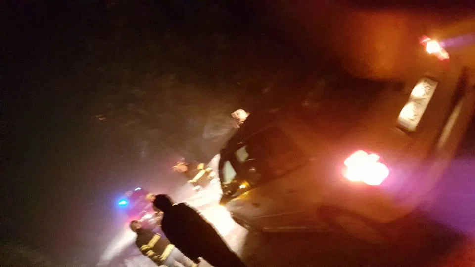 Vozila obtičala v snegu