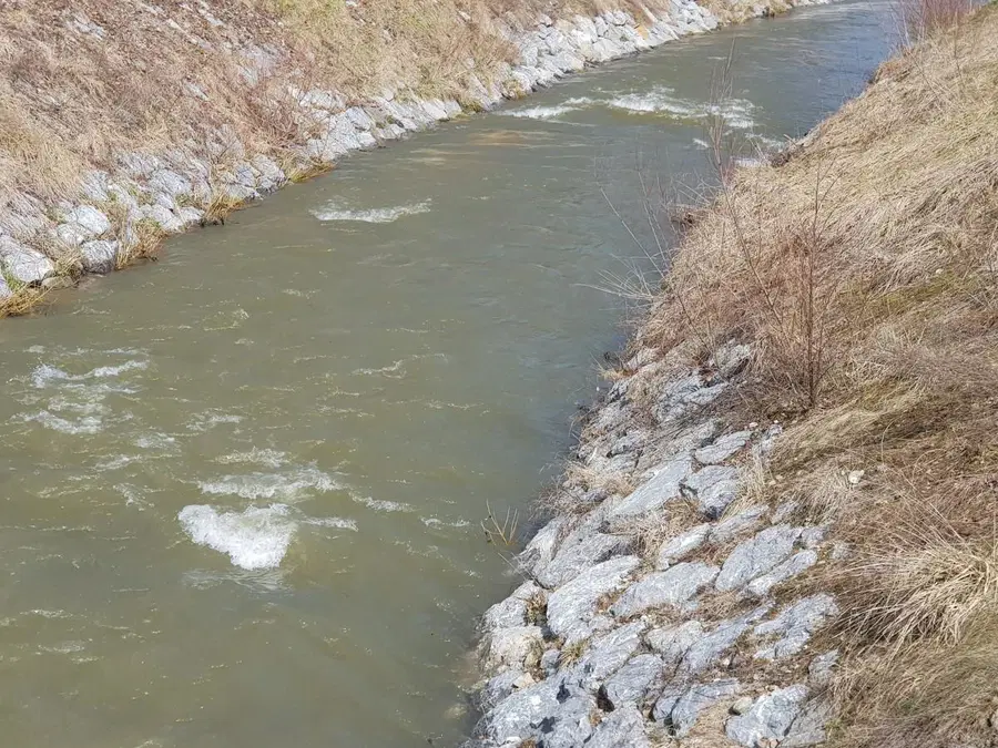 Pogumni Slovenjgradčan rešil otroka iz deroče vode