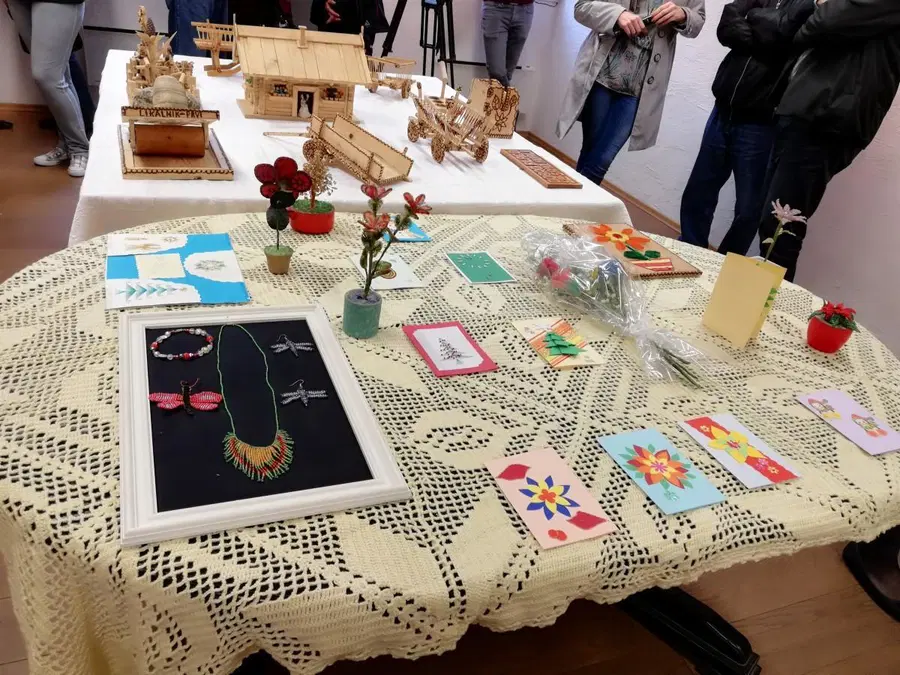 FOTO: Jasna in Florjan Pšeničnik dajeta starim stvarem novo podobo