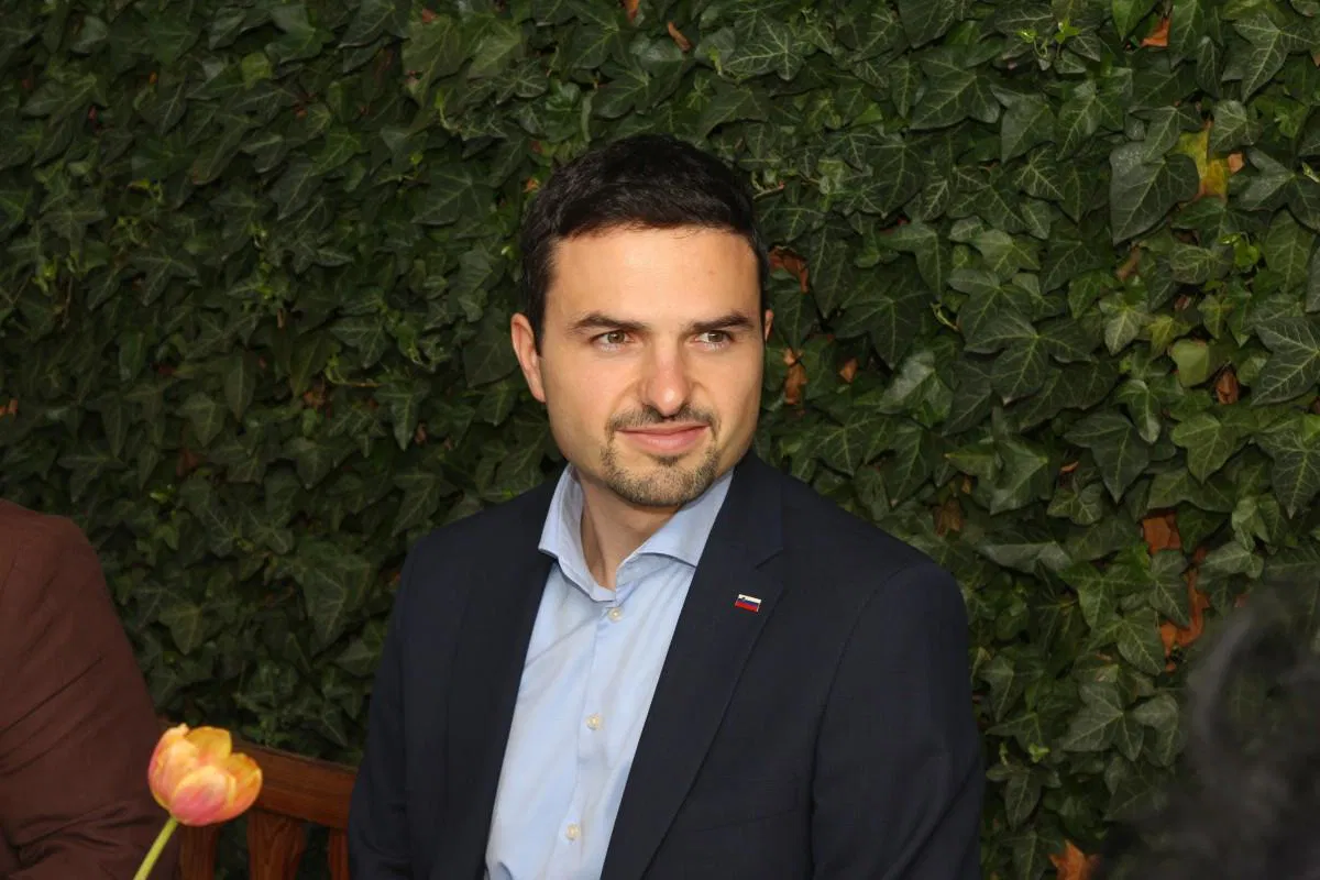 Matej Tonin bo neuradno prevzel tudi vodenje zdravstvenega ministrstva
