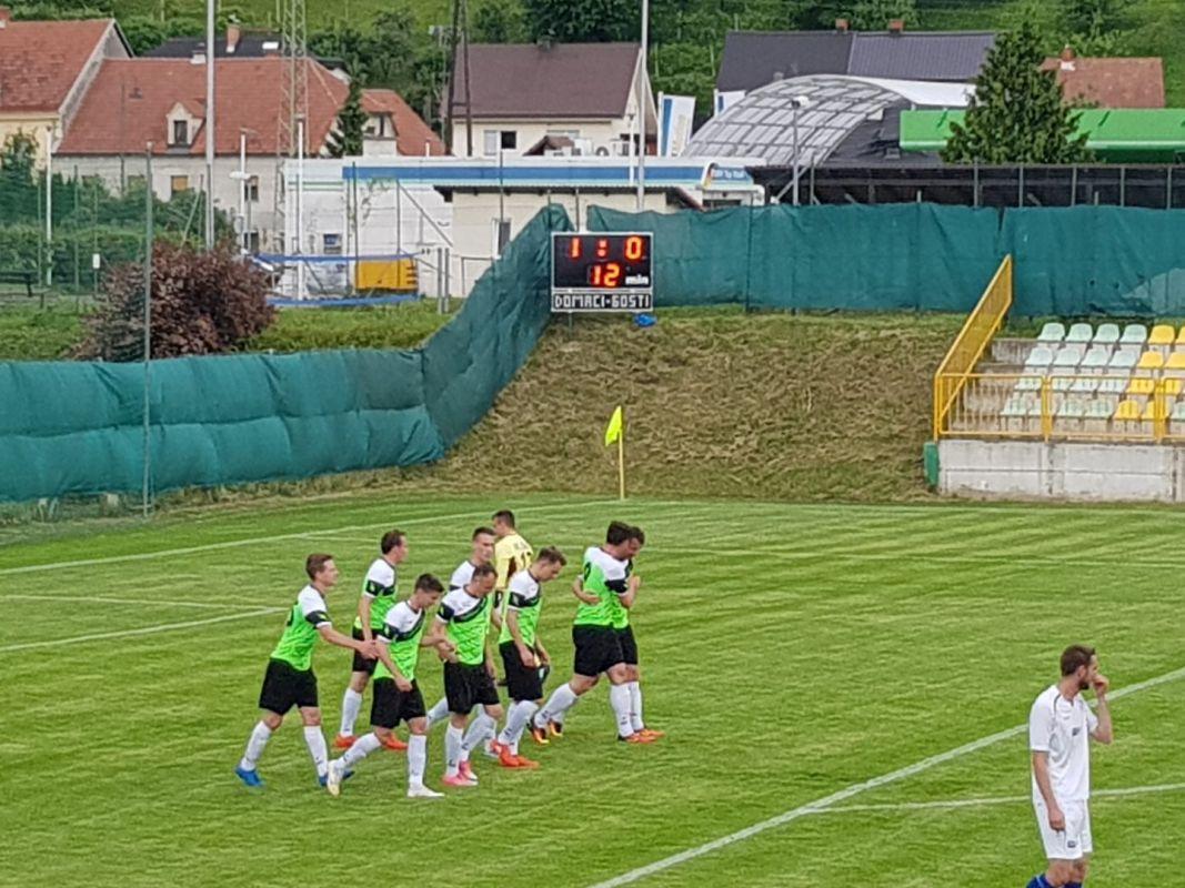 Dravograjski nogometaši trikrat prvaki