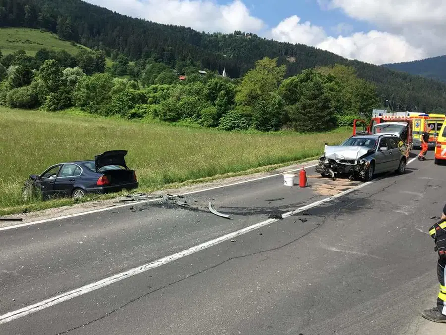 V Bukovski vasi prometna nesreča s pobegom - policija išče očividce