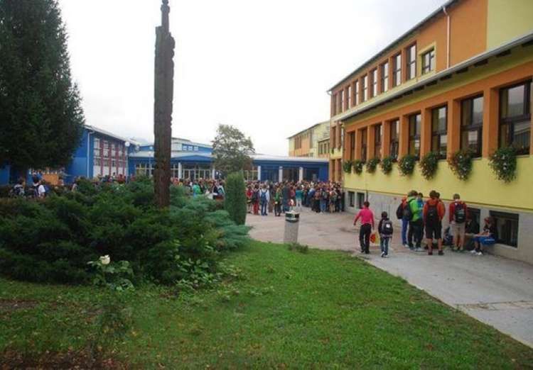 V prevaljski šoli izmerili skoraj desetkrat presežene vrednosti radiokativnega radona