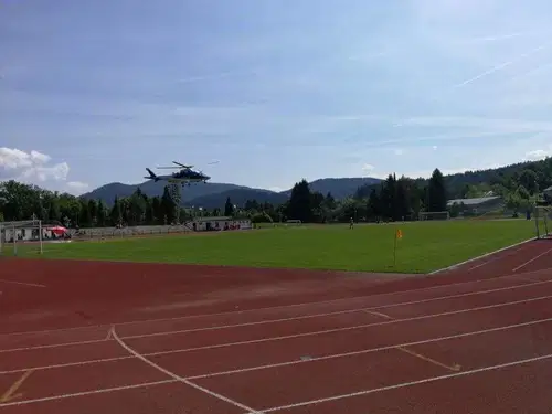 Na Poseki se je huje poškodoval jadralni padalec