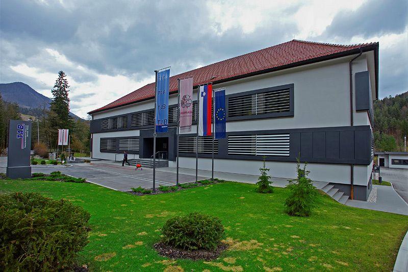 V skupini Tab s ponedeljkom ustavljajo del proizvodnje