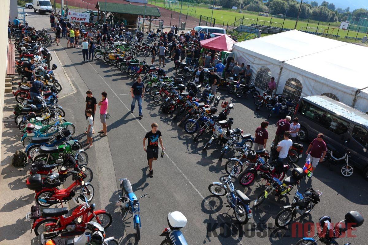 FOTO in VIDEO: Tomosi zavzeli Slovenj Gradec