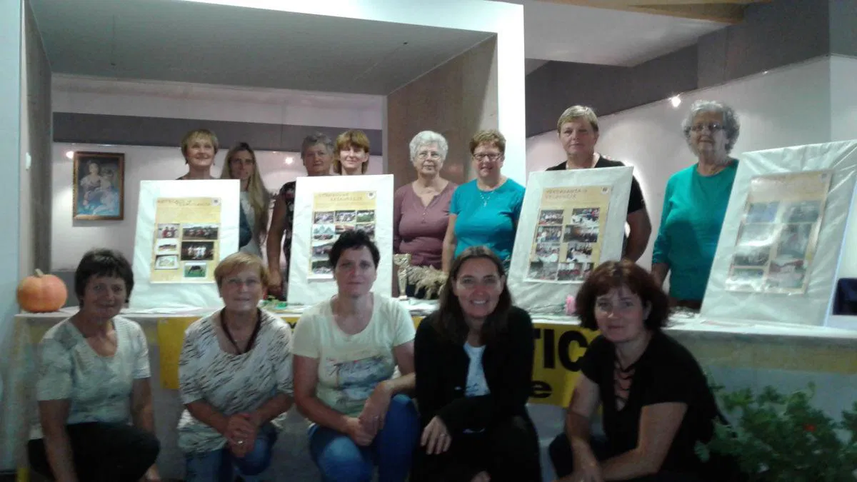 25 uspešnih let Društva Kmetic Mežiške doline počastili z razstavo