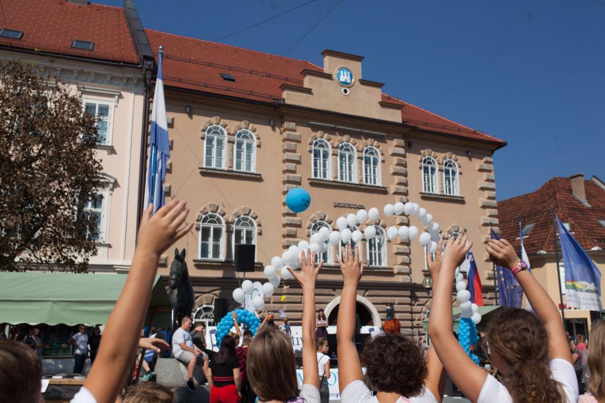 V Sloveniji si je lani 4,7 milijona obiskovalcev ogledalo več kot 25.000 prireditev