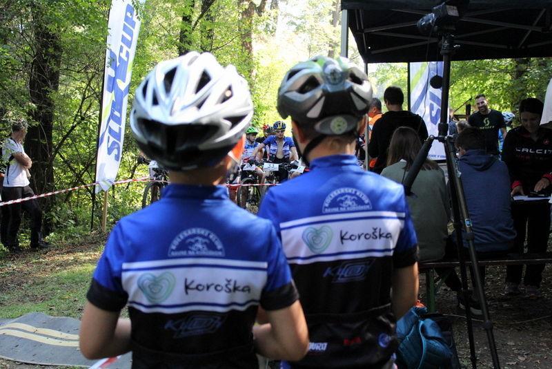 FOTO: Na Ravnah tekmovalo 120 kolesarjev, Korošci spet odlični