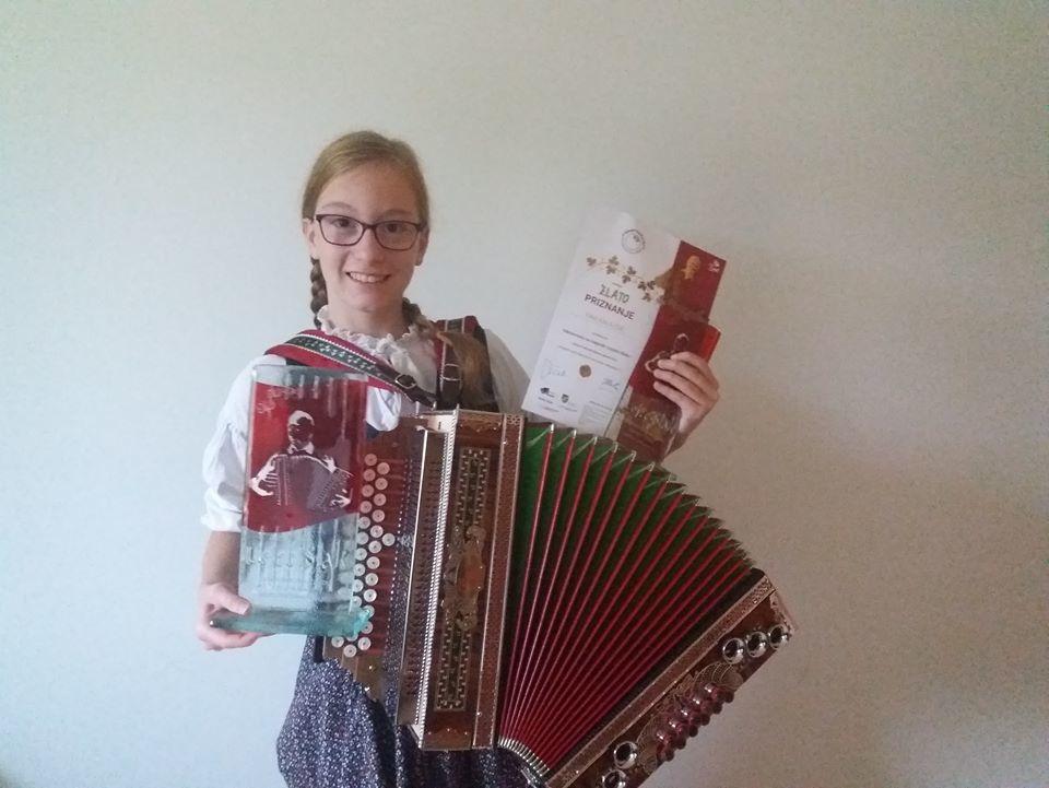 Korošica absolutna prvakinja na prvem Tekmovanju za nagrado Lojzeta Slaka