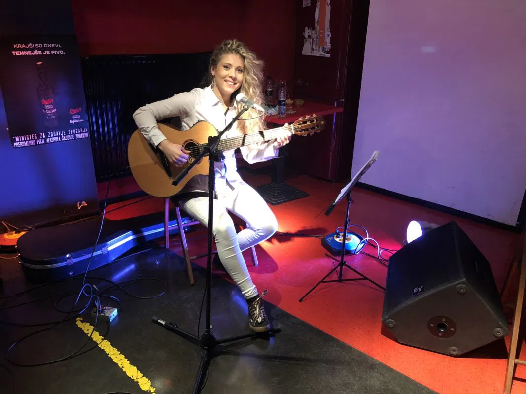 Dunja Vrhovnik: Od Raven do Slovenj Gradca