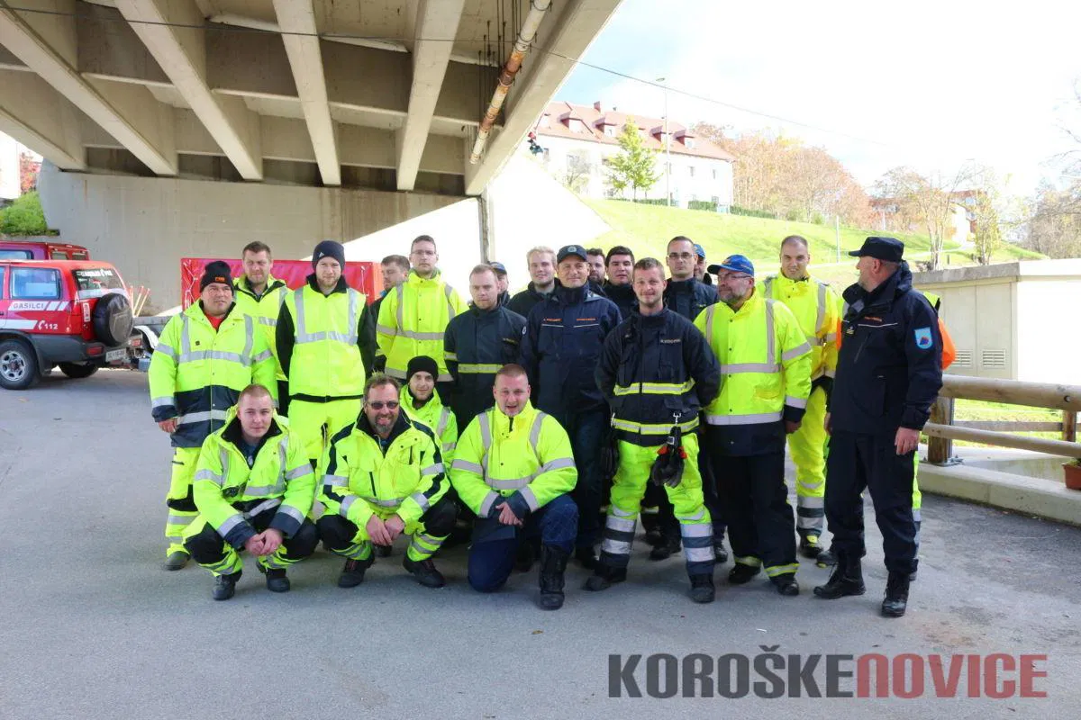 V Dravogradu konec nevarnosti, v Koprivni brez elektrike, gasilci brez praznika