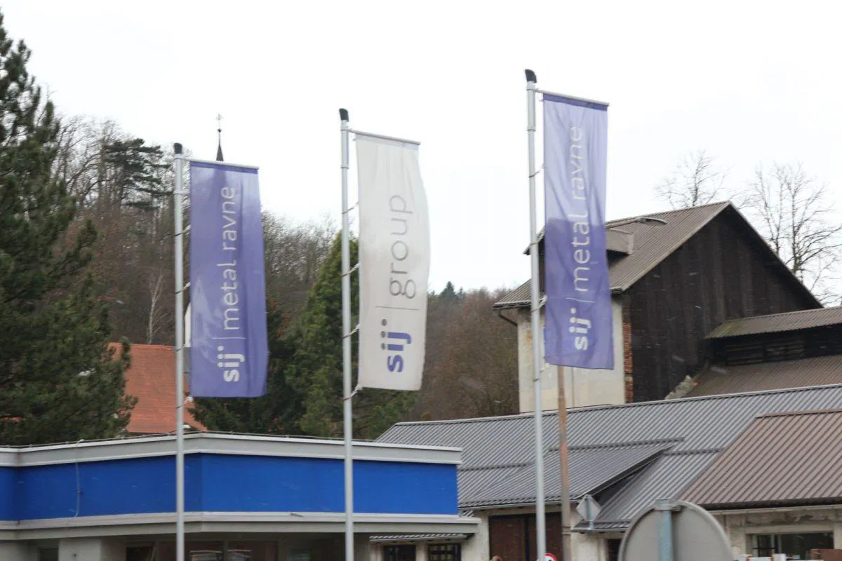 Skupina SIJ: "V Rusijo in Belorusijo nismo in ne dobavljamo jekla ali jeklenih izdelkov za uporabo v vojaški industriji" 