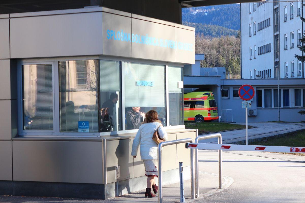 V Splošni bolnišnici Slovenj Gradec omejili obiske