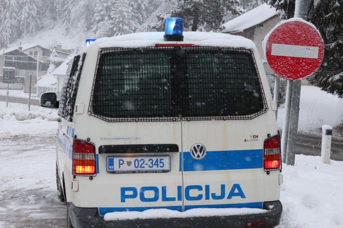 Vozniki, pozor! Policisti bodo nadzirali hitrost, uporabo telefona med vožnjo in prisotnost alkohola