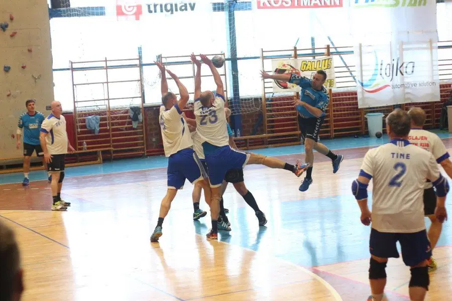 FOTO: 7. tradicionalni rokometni turnir veterank in veteranov v Slovenj Gradcu