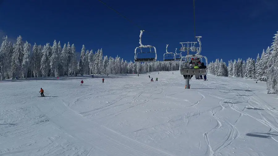Podjetju Vabo podelili koncesiji za obstoječi žičniški napravi na Kopah