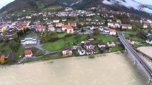 V Dravogradu priprave na poplave, v Črni vetrolom