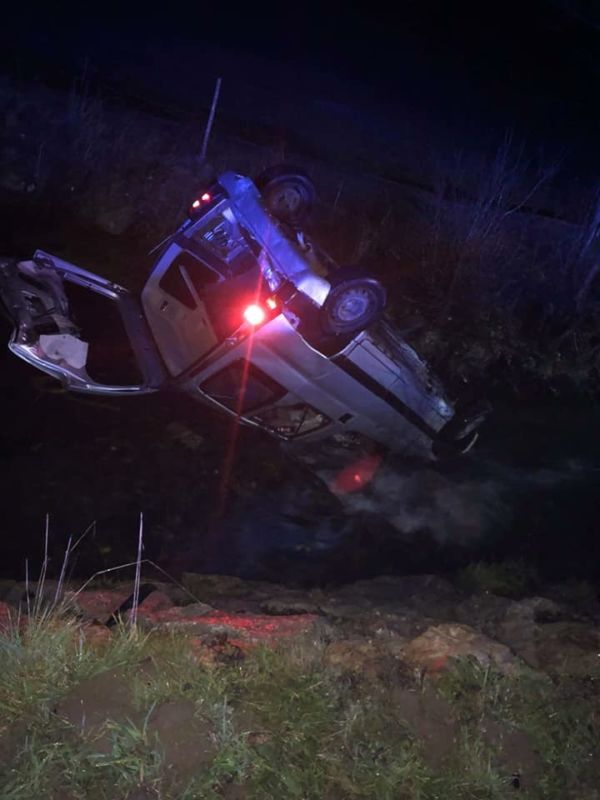 FOTO: Voznik zapeljal v Pako, tri osebe poškodovane