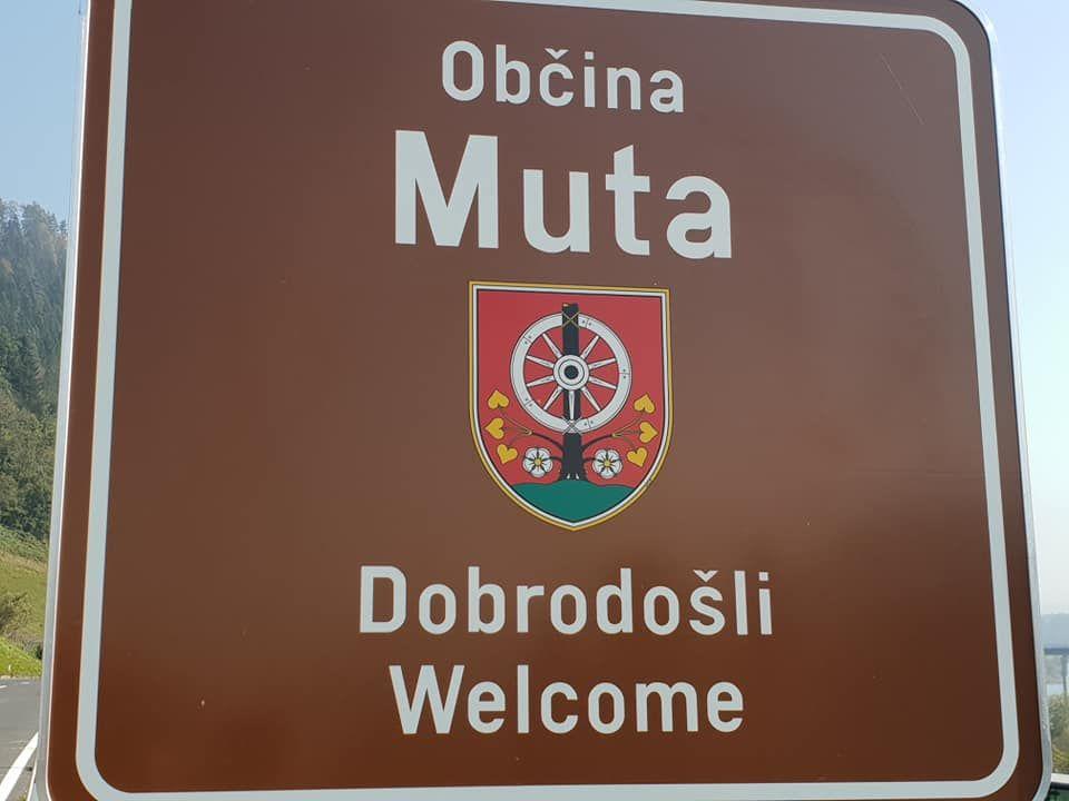 Bo na Muti tudi tokrat šlo na nož?