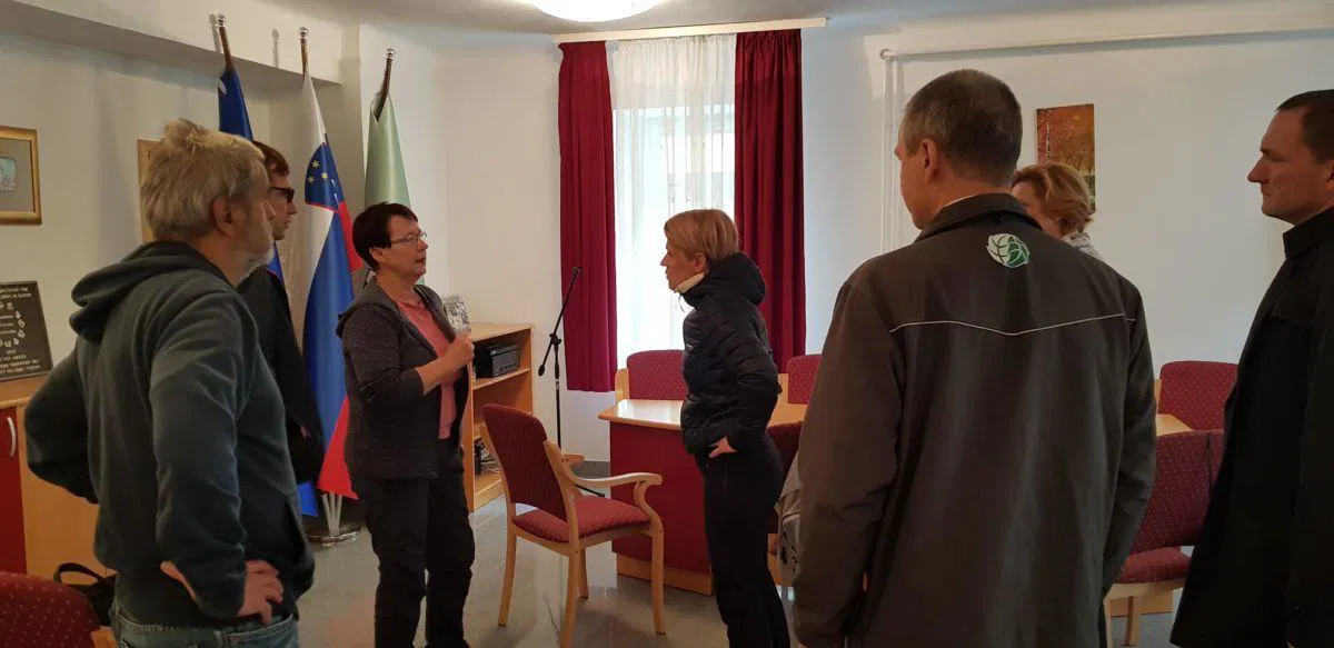 Ministrica na obisku v Črni, kakšna bo škoda?