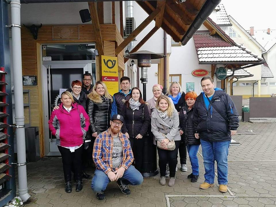 Urška iz Punkta v boj za "Union AmBARsadorja"