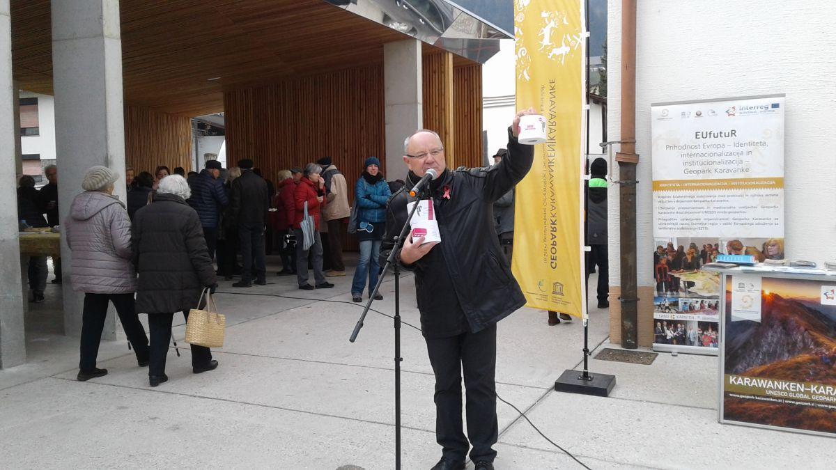 FOTO in VIDEO: Pestro dogajanje v Mežici - otvoritev tržnice in Barbarin sejem