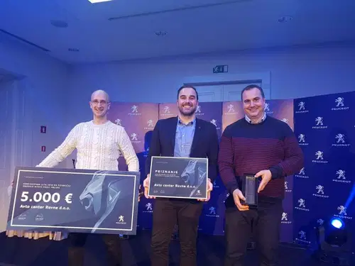 Avto center Ravne postal Peugeot prodajalec leta 2018